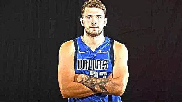 澳超战报：图雷、坎普扎诺建功，悉尼FC2-1客胜中岸水手（图雷、坎普扎诺先后破门，悉尼FC客场2-1力克中岸水手）