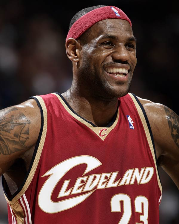 NBA战报：杨瀚森2分1板1助，阿夫迪亚25分8板7助，开拓者122-110击败骑士（开拓者122-110力克骑士：阿夫迪亚25分8板7助，杨瀚森2分1板1助）