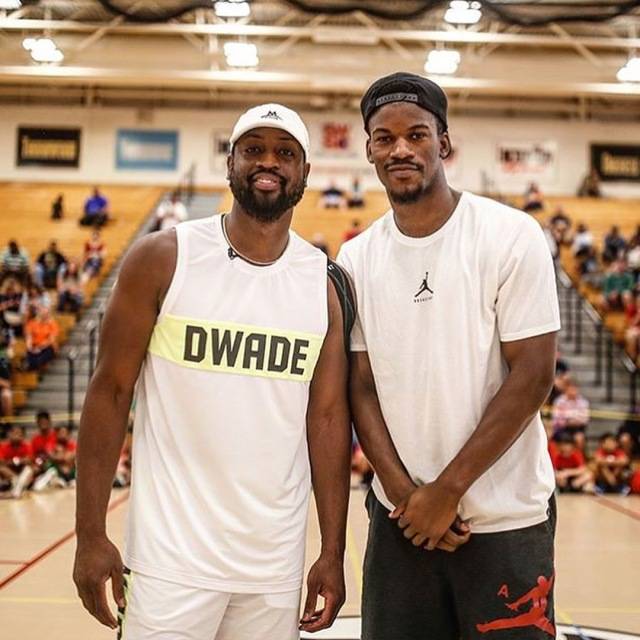 费尔南德斯·罗伯托：西班牙人崛起的锋线尖刀（罗伯托·费尔南德斯：西班牙人复兴的锋线利刃）