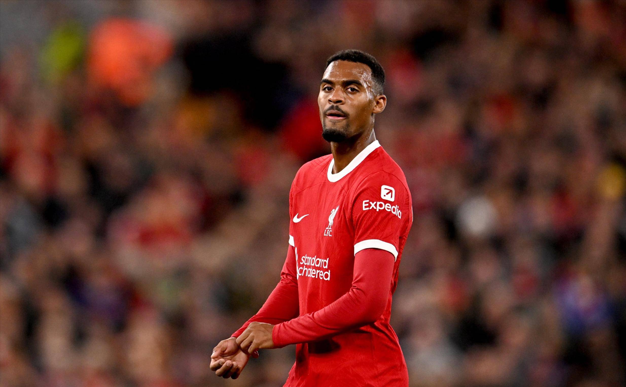 高清：英超阿森纳2-0 梅里诺传射萨卡破门（高清：英超阿森纳2-0取胜 梅里诺传射 萨卡建功）