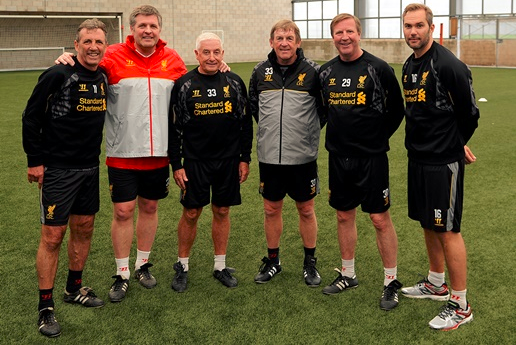 欧冠不敌利物浦，皇马遭遇赛季第二败&6连胜遭终结（皇马欧冠不敌利物浦：赛季第二败，六连胜止步）