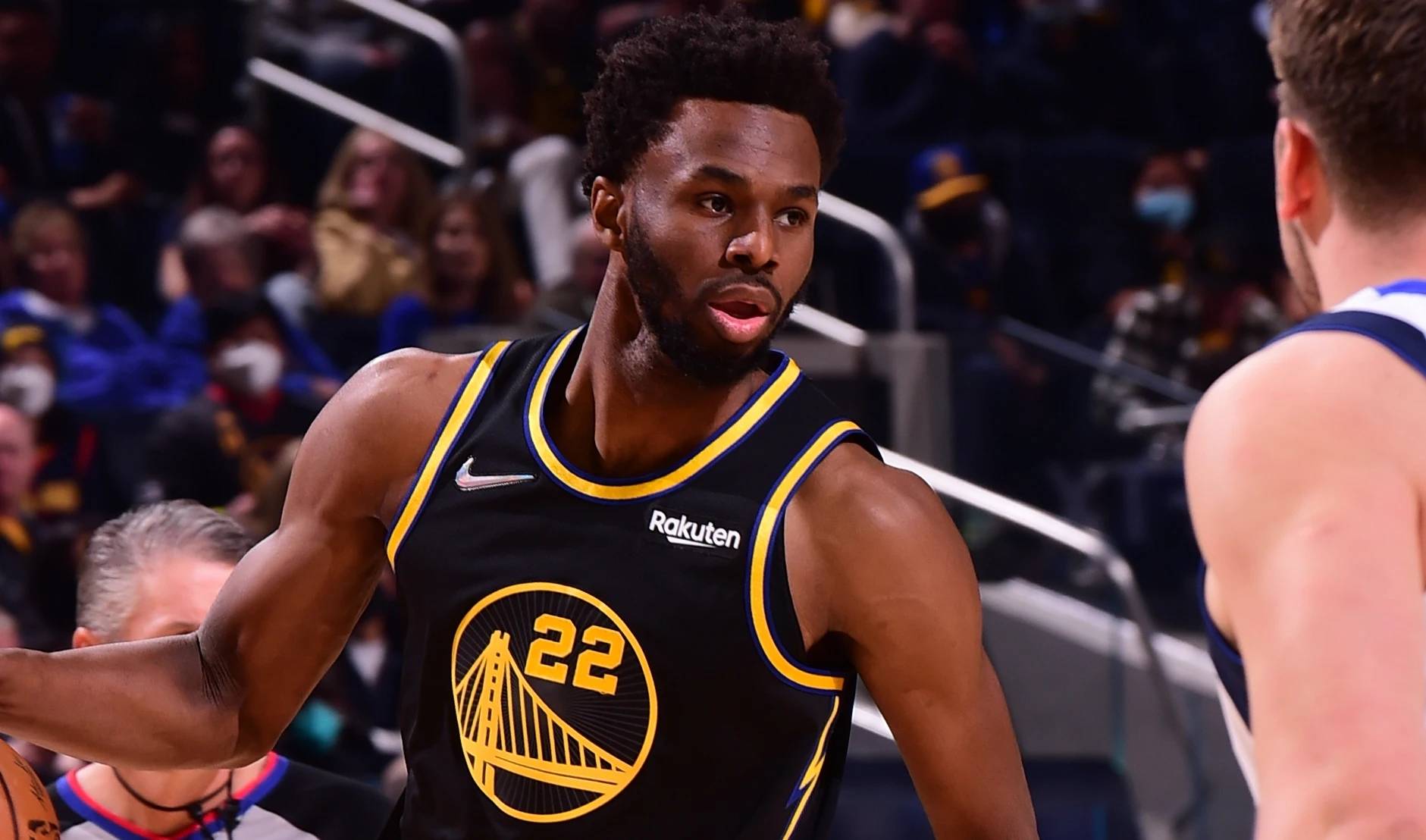 切特用一个词形容队友：SGA&杰伦威有型 卡鲁索（秃头）防守（切特用一个词评价队友：SGA与杰伦威“有型”，卡鲁索“防守”）