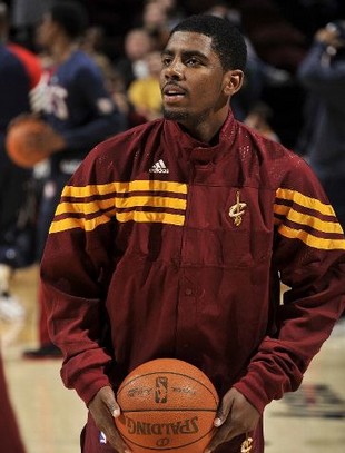 基米希谈阿方索复出：他这段时间很艰难，但总是带来积极能量（基米希：阿方索复出之路艰辛，但他始终带来正能量）