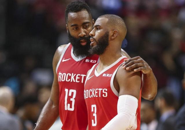 16岁103天，马利-萨蒙是英格兰俱乐部第3位欧冠出场的U16球员（年仅16岁零103天，马利-萨蒙成为英格兰俱乐部欧冠历史上第3位登场的U16球员）