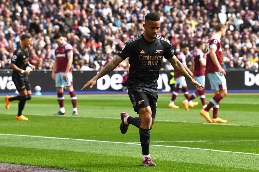 半场3-0萨格勒布迪纳摩，贝蒂斯队史第二次欧战上半时打进3球（贝蒂斯半场3-0领先萨格勒布迪纳摩，队史第二次欧战上半场打入三球）