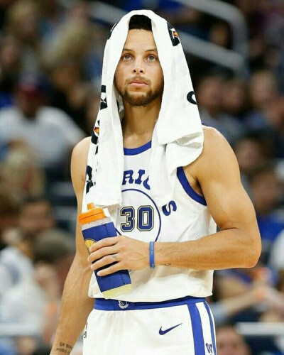 U15联赛15天内踢7场，英超代表：这种踢法，风险大于回报（U15联赛两周踢7场，英超代表：风险胜于收益）