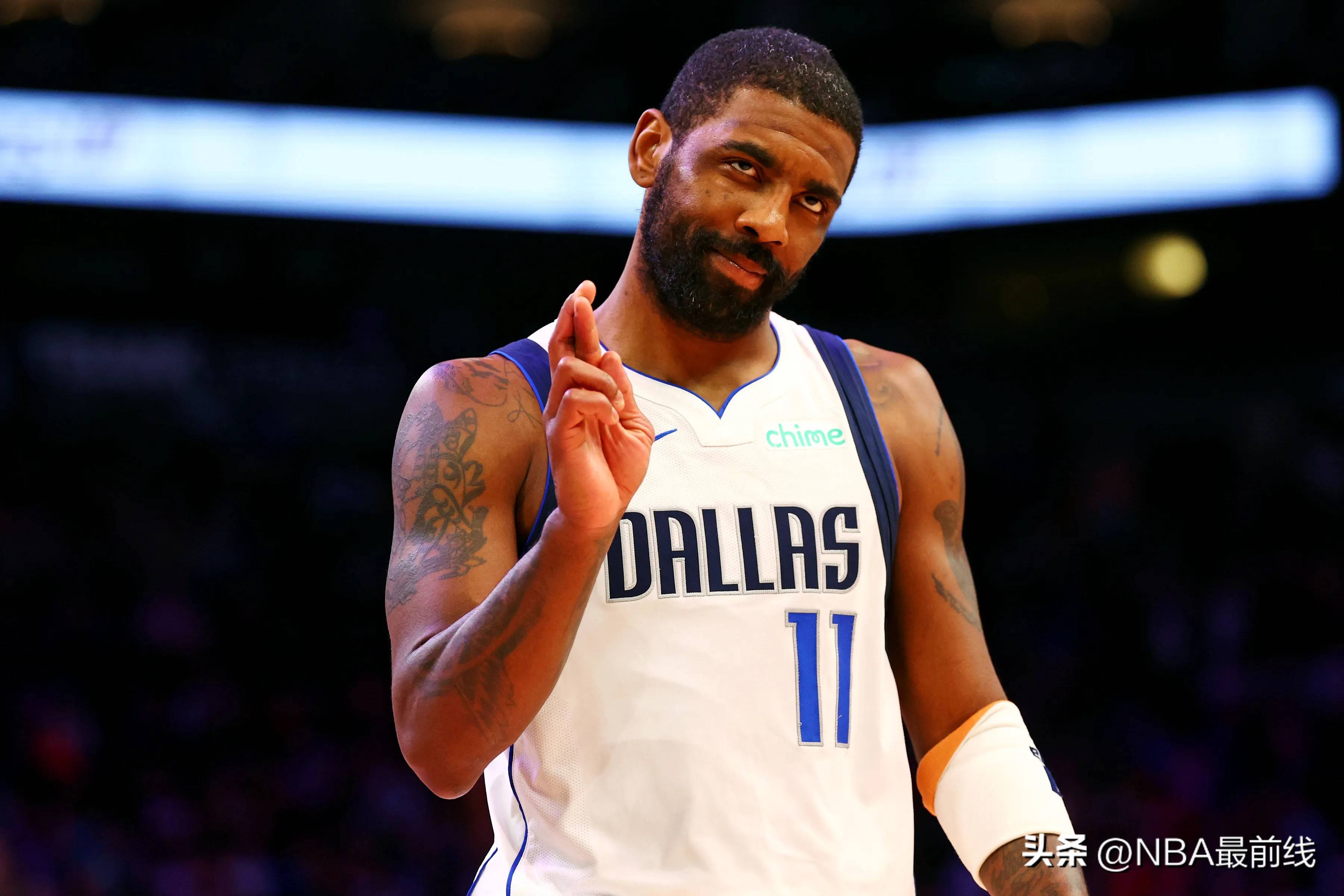 帕洛特近2场轰入5球+绝杀匈牙利，助爱尔兰抢下附加赛资格（帕洛特两战斩5球含绝杀匈牙利，力助爱尔兰锁定附加赛名额）