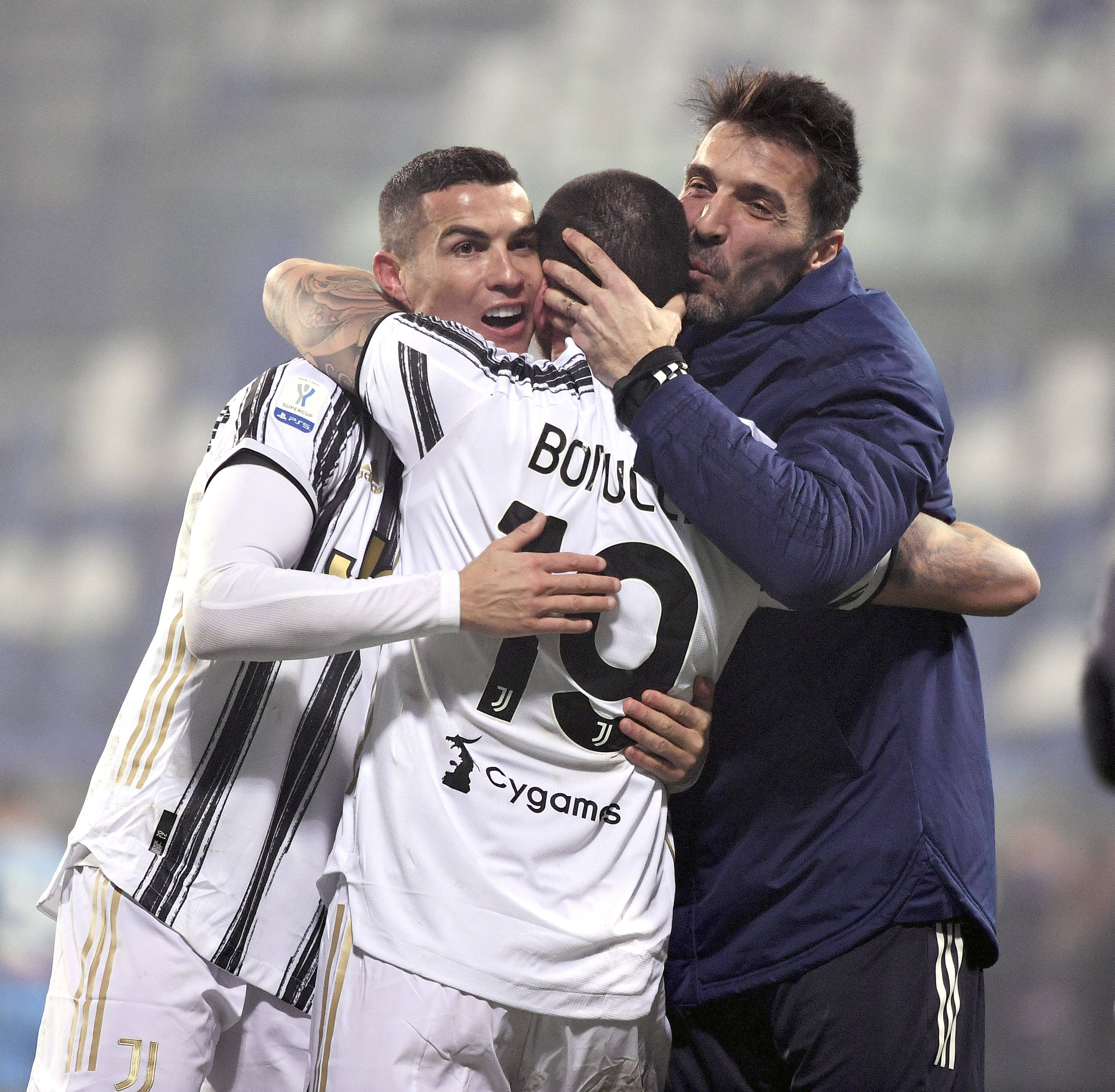 官方：洛杉矶签下沃特福德后卫波蒂厄斯，双方签约3+1年（官宣：洛杉矶引进沃特福德后卫波蒂厄斯，签约3+1年）