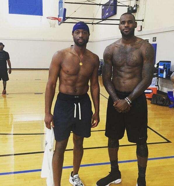 恩梅加：包括阿德耶米在内我们很多人都有进球机会，但没成功（恩梅加：阿德耶米等人都有破门良机，可惜未能把握）