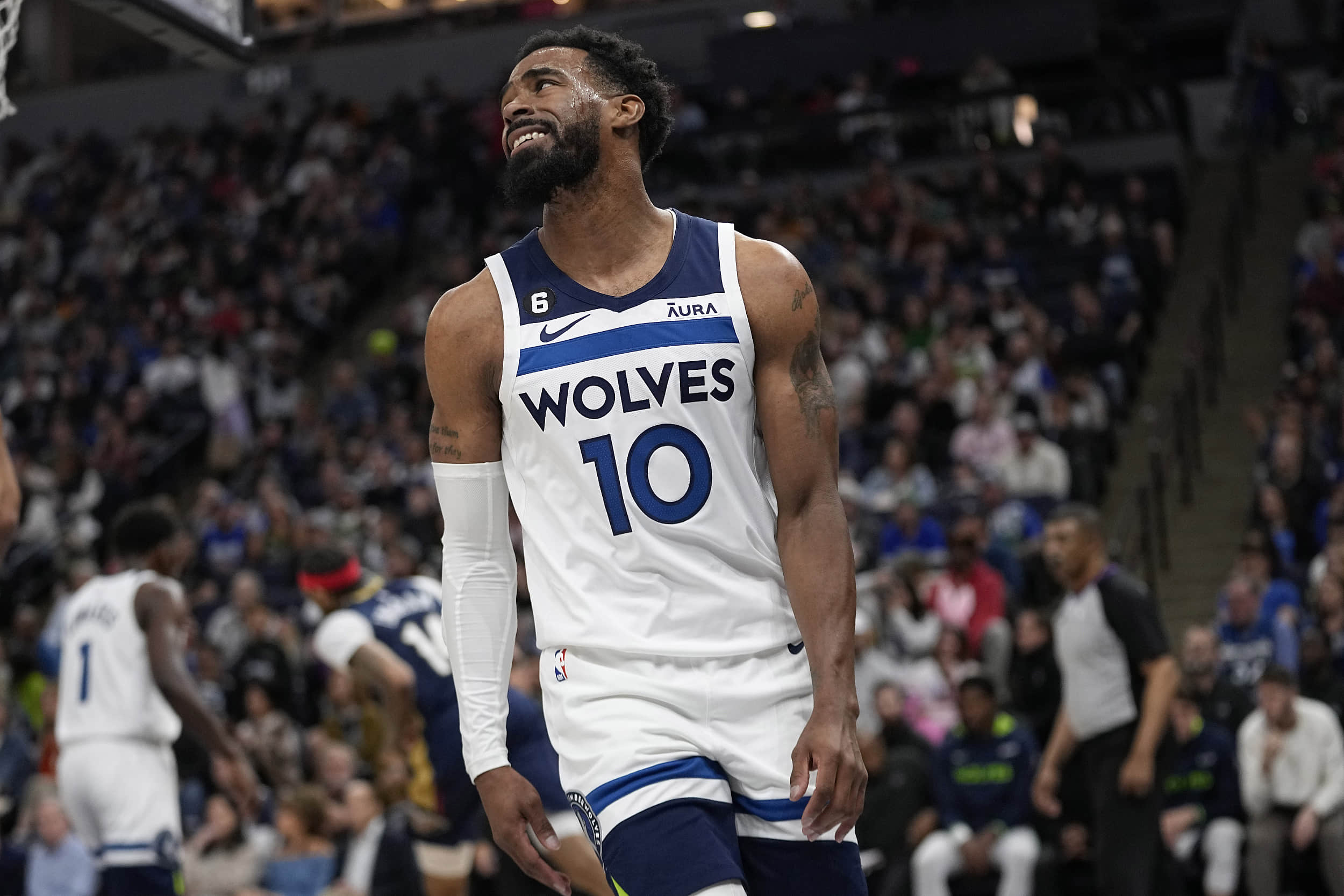 东契奇：每个人都必须付出更多努力 这需要从我带头做起（东契奇：我要先做表率，人人都得更努力）