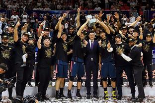 天空体育：莫拉塔左腿内收肌损伤，预计将伤停4至6周（天空体育：莫拉塔左腿内收肌拉伤，预计缺席四至六周）