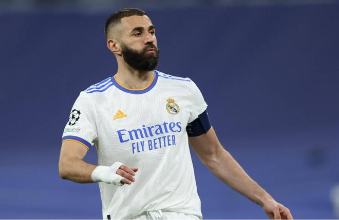 2025／26赛季英超：曼城赚翻了！哈兰德练成绝世头功（2025／26英超：曼城盆满钵满，哈兰德头球无双）