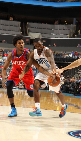 关键先生！穆雷高效砍下35分，加时关键6分锁定胜局（穆雷成制胜功臣：高效轰下35分，加时独取6分一锤定音）