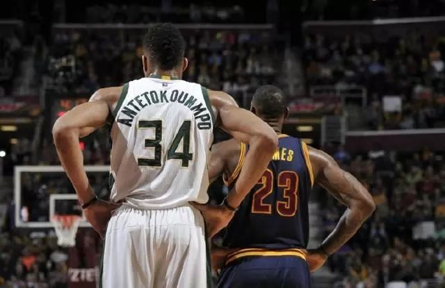 邓亚萍怒揭3人窘境！樊振东夺冠反显男乒危机，统治时代真要终结？（邓亚萍直言三人陷困境，樊振东夺冠难掩男乒隐忧，统治时代要落幕？）