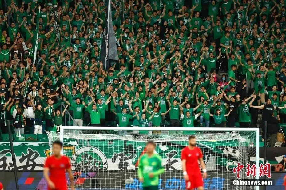 英超俱乐部今夏售出榜：切尔西1.292亿镑第一，红军紧随其后（英超今夏球员出售榜：切尔西以1.292亿英镑居首，红军紧追其后）